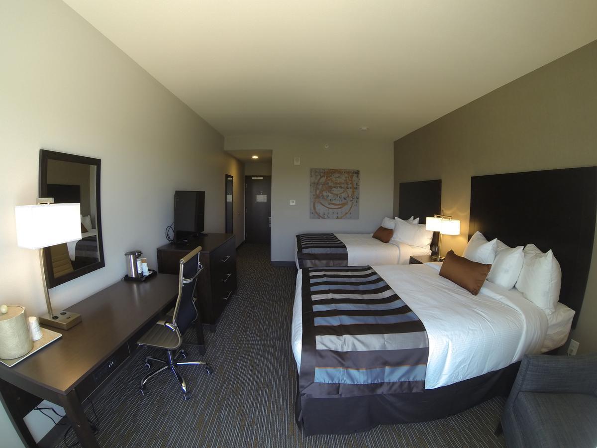 Wingate By Wyndham Loveland Johnstown Экстерьер фото