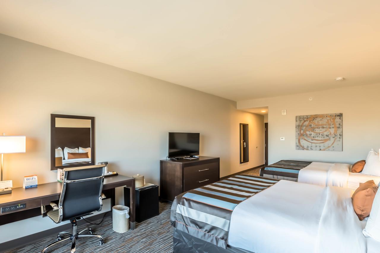 Wingate By Wyndham Loveland Johnstown Экстерьер фото
