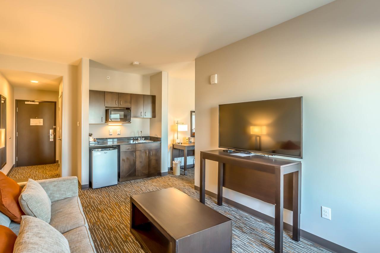 Wingate By Wyndham Loveland Johnstown Экстерьер фото